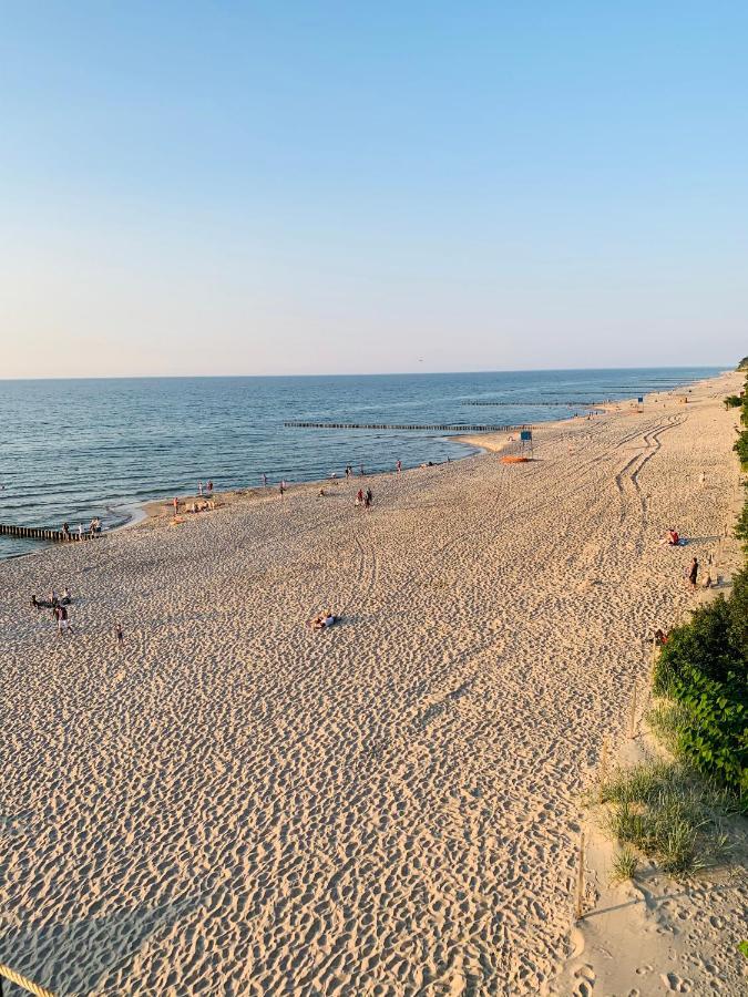 Sunnycliff Apartment Ревал Екстериор снимка